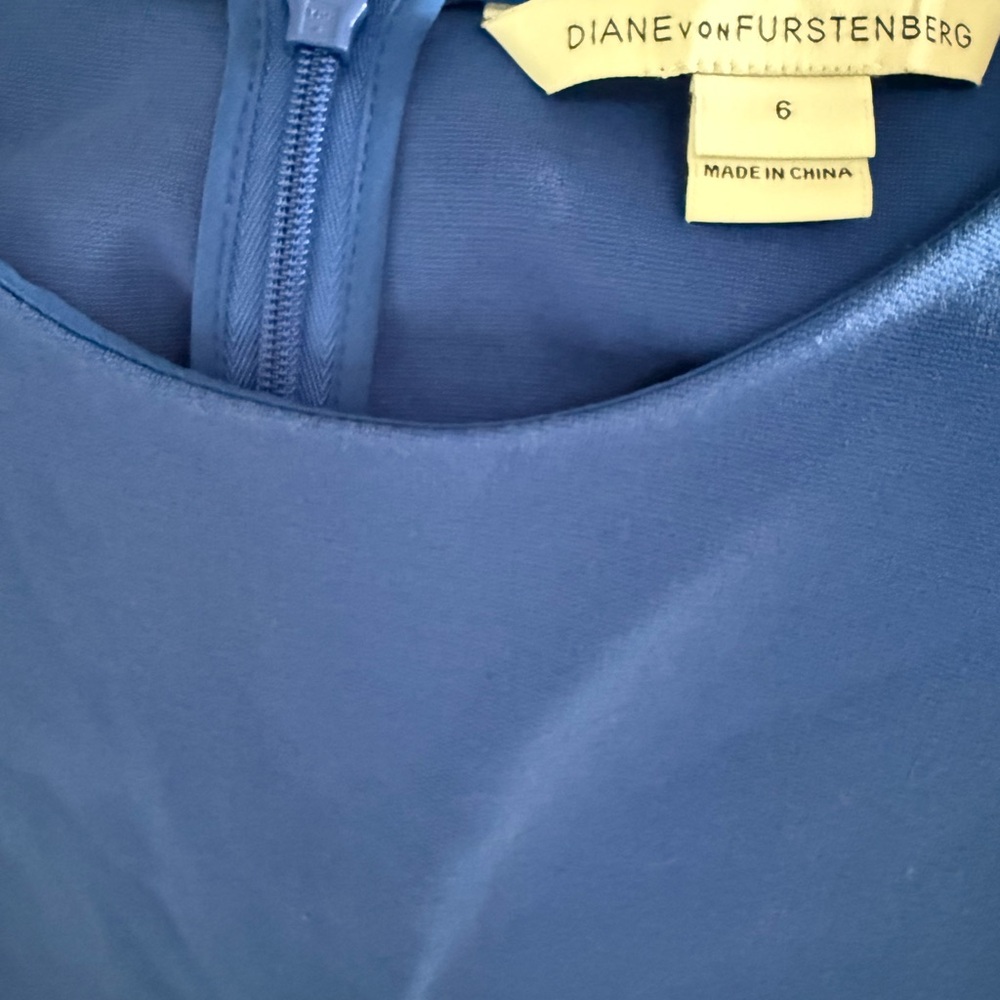 Diane Von Furstenberg Blue Sheath Cocktail Dress - Picture 2 of 6